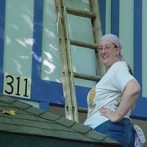 Tiger, working on her booth, 2008.